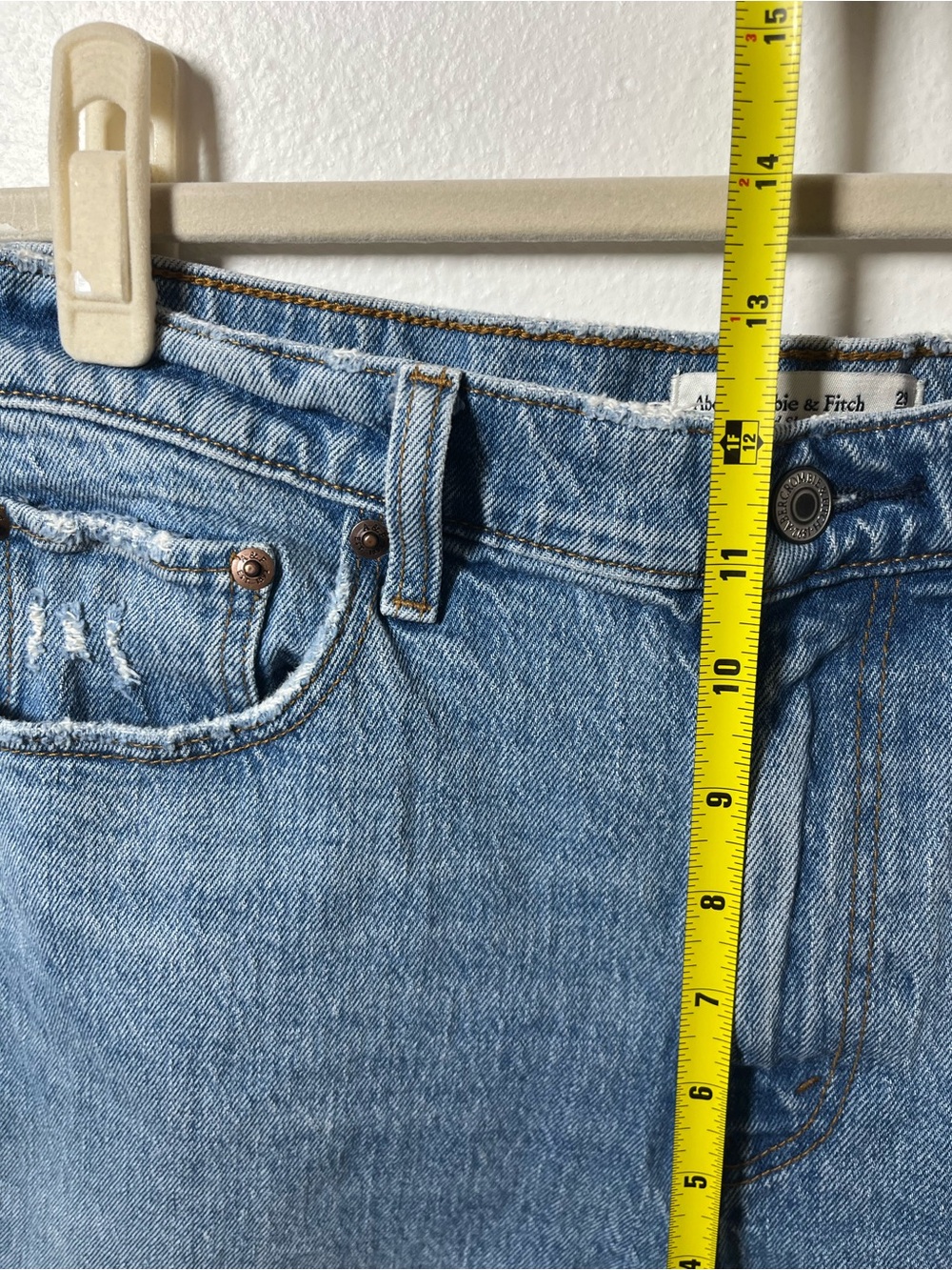 Abercrombie & Fitch SIZE 29/8 Light Blue Denim Frayed Hem Shorts 4 1/2” inseam - Picture 5 of 9